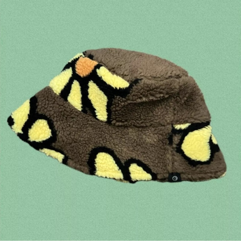 Lazy Oaf Brown Flower Fleece Hat, NWT